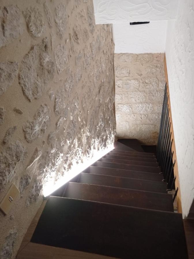 Casa Vacanze Borgo Gulini Da Anna Petralia Soprana Extérieur photo